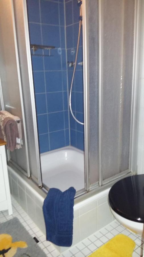 Privatzimmer Im Gasthaus Engel Apartamento Dornbirn Exterior foto